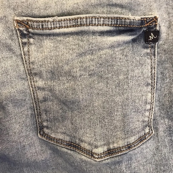 Maurice’s High Rise Light Wash Skinny Jeans Size Large - Picture 6 of 9